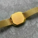 Montre Omega Constellation 1986 en or jaune massif 18 carats BA 391.8605 - 83,25 grammes + papiers – Image 7