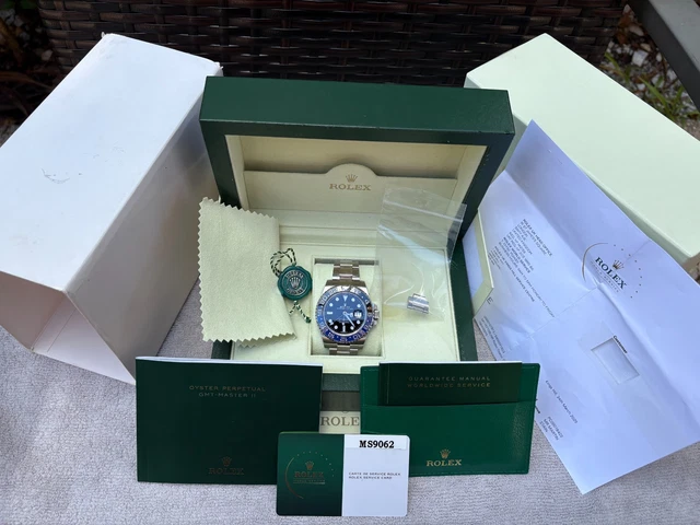 2015-16-Rolex-GMT-Master-II-Batman-116710BLNR-Factory.webp Rolex GMT-Master II "Batman" 2015-16 116710BLNR - Révisée en usine en 2025 PAS DE RSV !! – Image 1