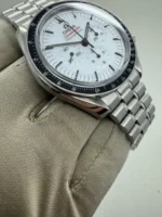 Montre chronographe Omega Speedmaster 42 mm, cadran blanc, année 2024, référence 310.30.42.50.04.001 B+P – Image 11