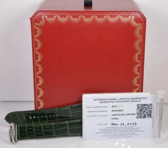 2025-Cartier-Santos-Ref-WSSA0062-40MM-Green-Roman-1.webp Cartier Santos 2025 Réf. WSSA0062 40 mm Cadran vert à chiffres romains Automatique Bracelet acier inoxydable et cuir – Image 1