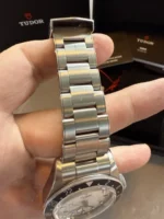 Montre TUDOR Black Bay GMT M79830RB-0010, 41 mm, cadran opalin/blanc, B&P – Image 10