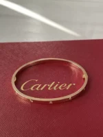 Bracelet Love Cartier en or rose 18 carats, 10 diamants, taille 17, petit modèle, 4 mm, boîte, Coa – Image 4