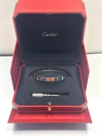 Bracelet Cartier LOVE en or blanc 18 carats, taille 17, coffret complet et certificat – Image 11