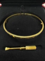 Bracelet jonc Love de Cartier | Or jaune 18 carats | Certificat et écrin | Taille 19 – Image 9