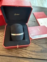 Manchette Cartier Love, or blanc 18 carats avec diamant, taille 17. – Image 15