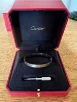 Bracelet jonc vissé Cartier Love en or blanc 18 carats 2022 – Image 4