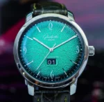 Glashütte Original Sixties Panorama Date Cadran Vert 42mm Réf. 2-39-47-04-02-04 – Image 10