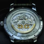 Glashütte Original Sixties Panorama Date Cadran Vert 42mm Réf. 2-39-47-04-02-04 – Image 9