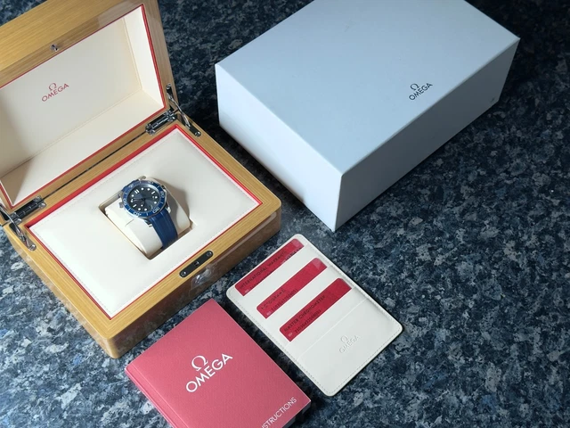 Omega-Seamaster-Diver-300M-10.webp Omega Seamaster Diver 300M – Image 1