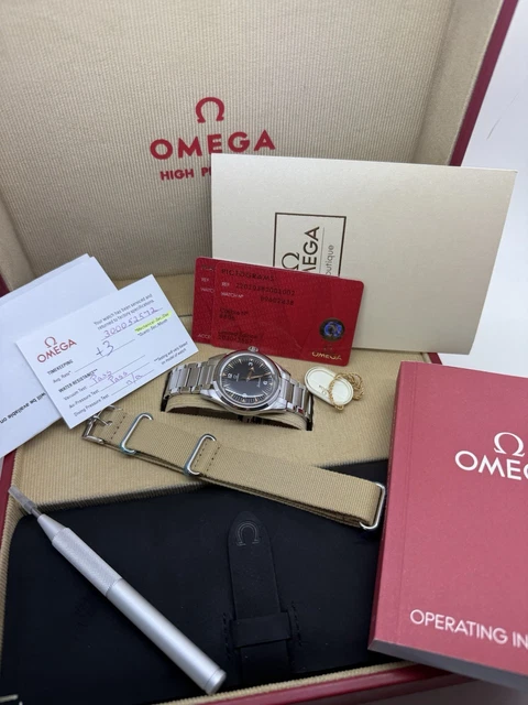 Omega-Seamaster-Railmaster-1957-Trilogy-Steel-Auto-Watch-1.webp Montre automatique Omega Seamaster Railmaster 1957 Trilogy en acier 220.10.38.20.01.002 B+P – Image 1