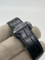 Omega Speedmaster Dark Side Of The Moon DSOTM 311.92.44.51.01.006 avec cartes – Image 3