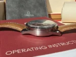 Omega Speedmaster Moonwatch Première montre Omega dans l'espace Édition limitée État neuf Portée deux fois – Image 13