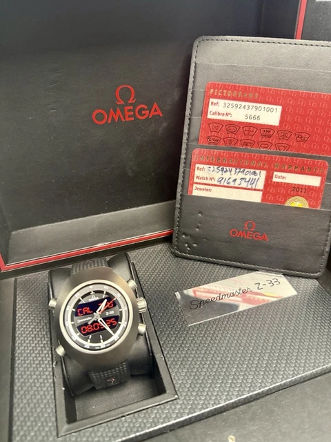 Omega-Speedmaster-Spacemaster-Z-33-Titanium-Quartz-Watch-Full-14.webp Montre à quartz Omega Speedmaster Spacemaster Z-33 en titane - Coffret complet et papiers – Image 1