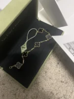 VAN CLEEF Vintage Alhambra 5 Motif Or Jaune Onyx – Image 6