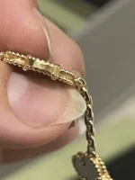 VAN CLEEF Vintage Alhambra 5 Motif Or Jaune Onyx – Image 4