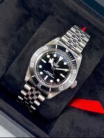Tudor Black Bay Monochrome| M7941A1A0NU | Ensemble complet | NEUF | 2025 – Image 9