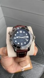 Omega Seamaster Diver 300M Full Ceramic 43,5 mm Cal. 8806 – 2023 – Comme neuve – Image 8