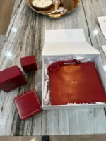 bracelet love cartier en or rose taille 17 – Image 3