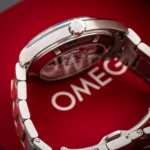 Montre Omega Seamaster Aqua Terra 23110422103003 à cadran bleu Aquaterra 150 m – Image 5